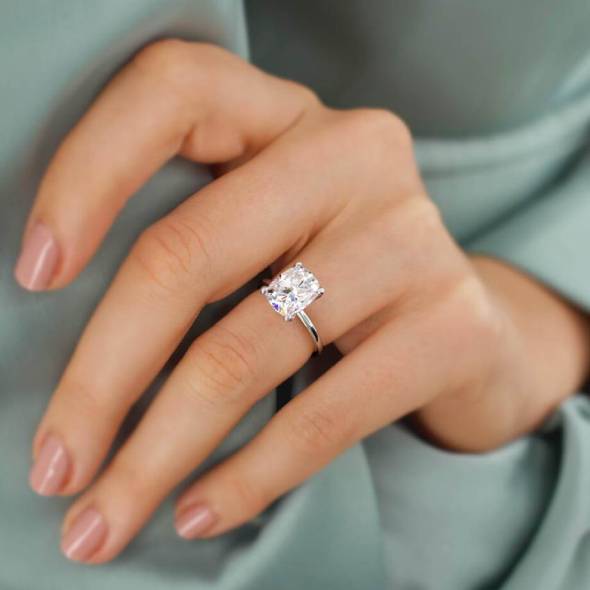 The Best Types of Engagement Rings to Buy for Your Future Fiancée