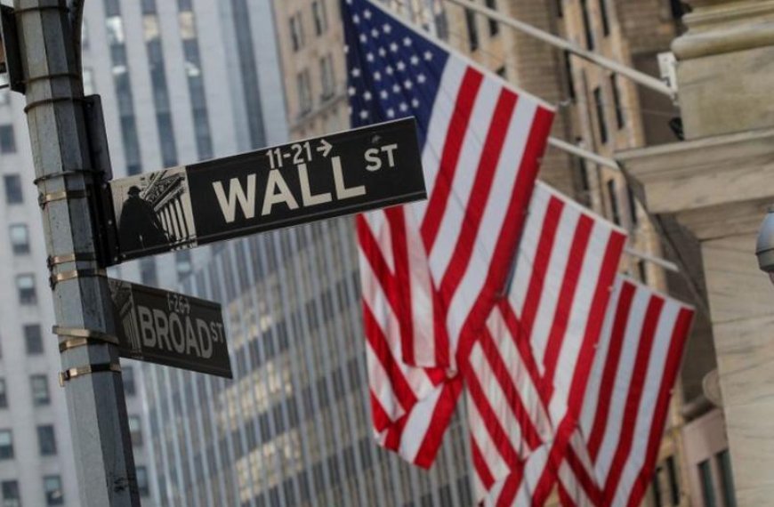 US stocks edge higher; Nvidia, labor data in focus