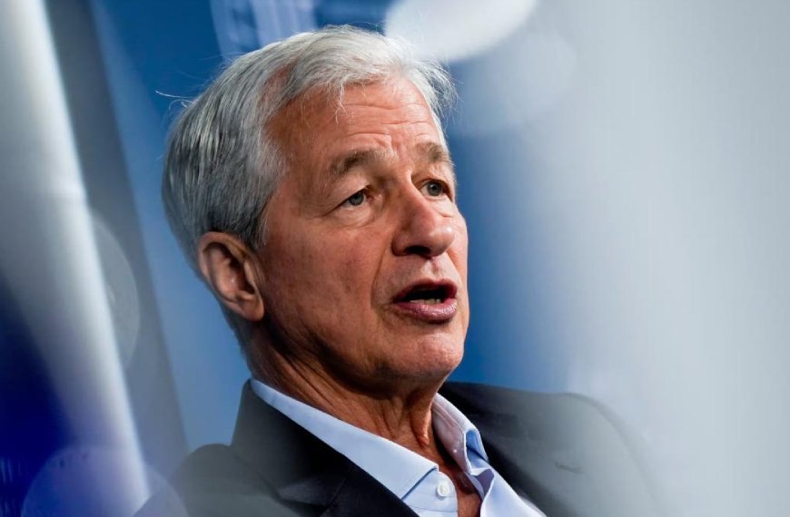 JPMorgan Chase requires all workers to return to office five days a week