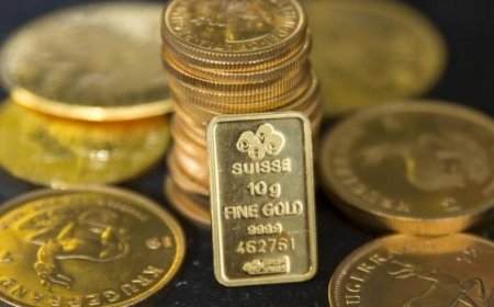 Gold prices hit a fresh record high as Trump tariffs add safe-haven demand