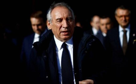 French PM opposes calls to go back to 62 as retirement age