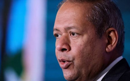 Barclays ditches gender and ethnicity targets in US