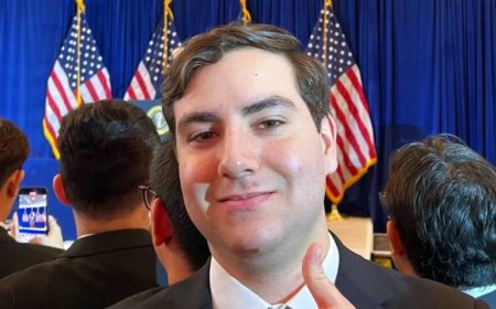 At Trump’s $148 million meme coin dinner, ‘the food sucked’ and security was lax, attendee says