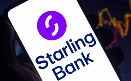 Starling’s profits drop 25% as bank takes blame for Covid loan losses