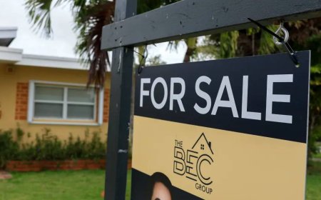 Mortgage demand drops for the third straight week, even as interest rates ease