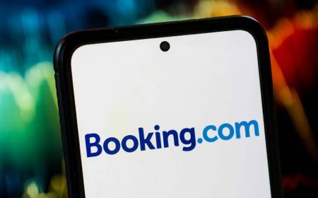 ‘Your reservation is at risk’: beware the Booking.com scam