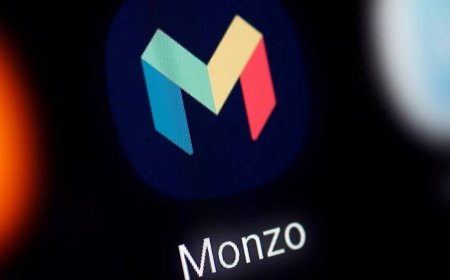 Monzo plans to launch UK mobile phone service