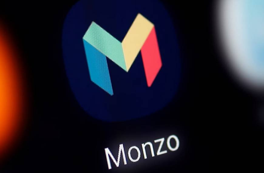 Monzo fined £21m after customers used No 10 and Buckingham Palace as addresses