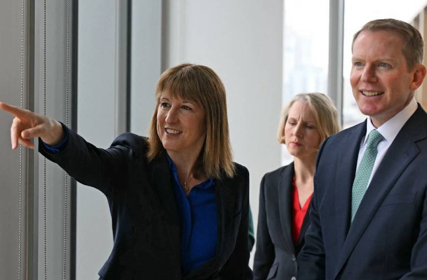 Reeves unveils City strategy aimed at cutting red tape and fuelling UK growth