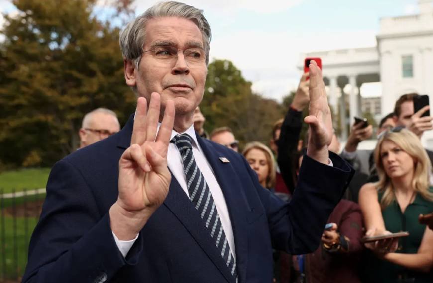 Bessent lists five finalists for Fed chair job, and Trump says decision coming before the end of the year