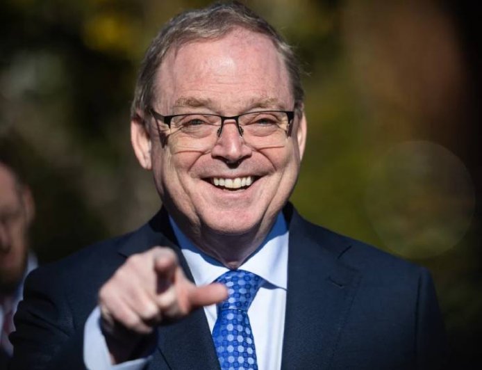 As regime change looms at the Fed, one candidate emerges as front-runner for chair