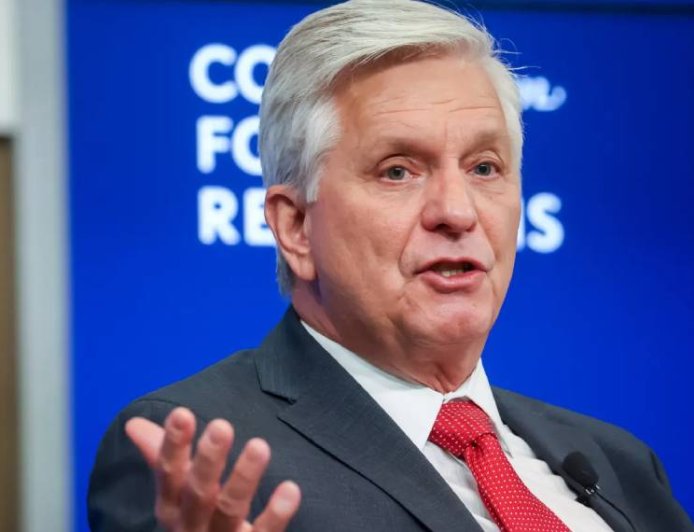 Waller had a ‘strong interview’ for Fed chair with Trump as president appears to turn focus to job market