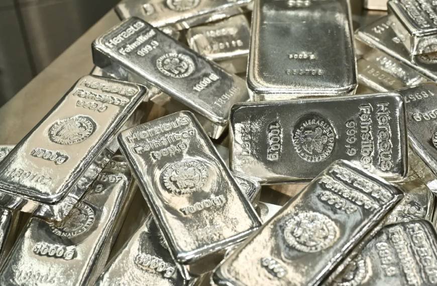 China to restrict silver exports, echoing rare earths playbook