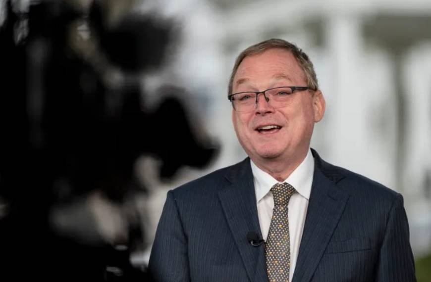 Trump will use other tariff authorities to get to ‘same place’ if Supreme Court rules against him: Hassett