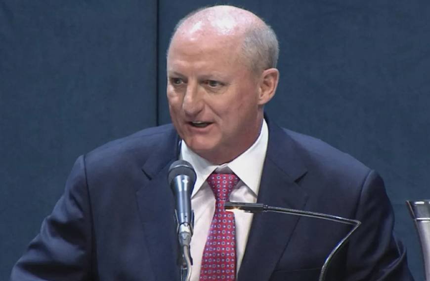 Berkshire CEO Greg Abel vows to keep Buffett’s culture of disciplined investing in first annual letter