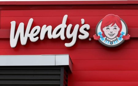Wendy’s turns lower as meme rally fails to extend to a second day