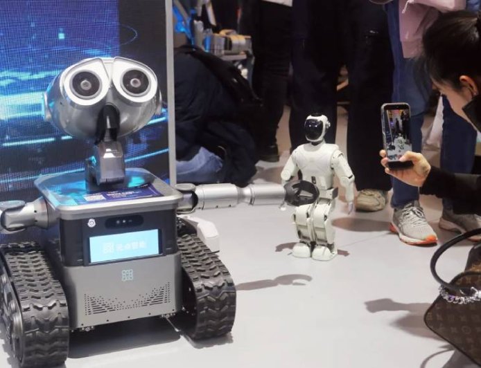 Alibaba-affiliate Ant Group rushes into humanoid robots with a dozen deals in 18 months