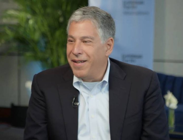 Goldman Sachs wins $70 billion in asset management deals with Verizon, Lockheed Martin
