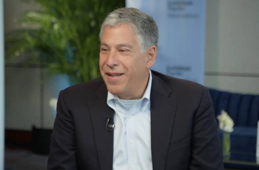 Goldman Sachs wins $70 billion in asset management deals with Verizon, Lockheed Martin