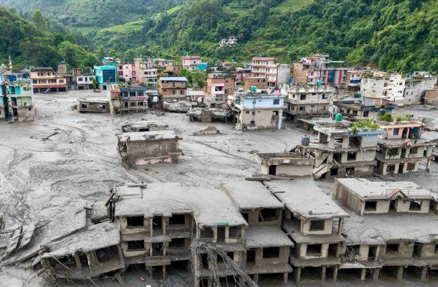 Nepal’s mountain tourism industry faces ‘serious warning’ after Himalayan flood disaster